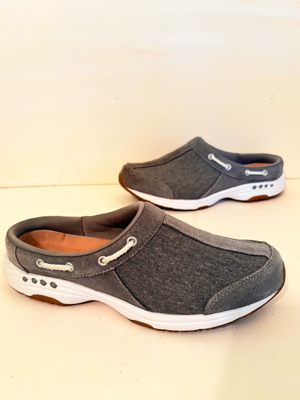 Easy Spirit Travelport 23 Gray Suede & Denim Comfort Mules Shoes